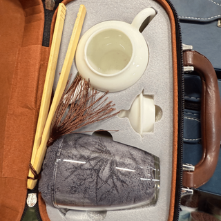Small Travel Set w White Pot Teaware product image from Hemp & Tea Company